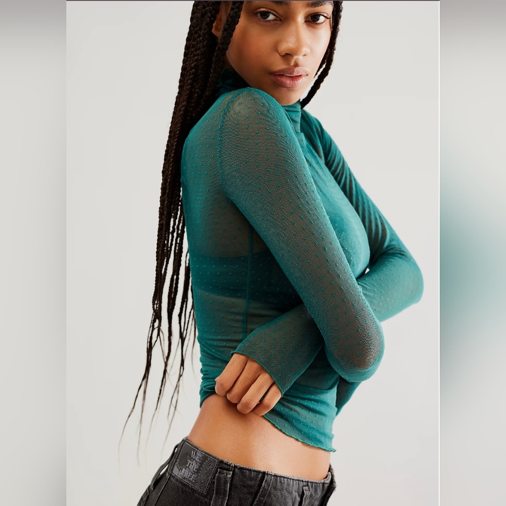 Free People On The Dot Layering Top NWT - Picture 2 of 8